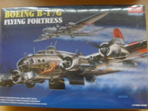  1/72 2143 B-17G FLYING FORTRESS